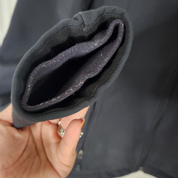 The North Face Black Large Jacket - Picture 5 of 7